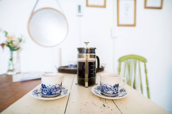 Breakfast/Coffee Service 70 of 120