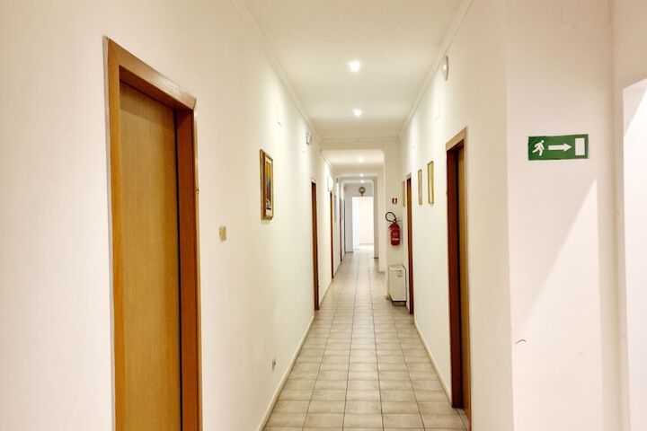Ballroom/Hall 65 of 69