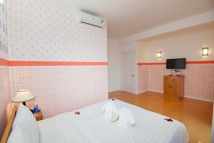 Room 13 of 47