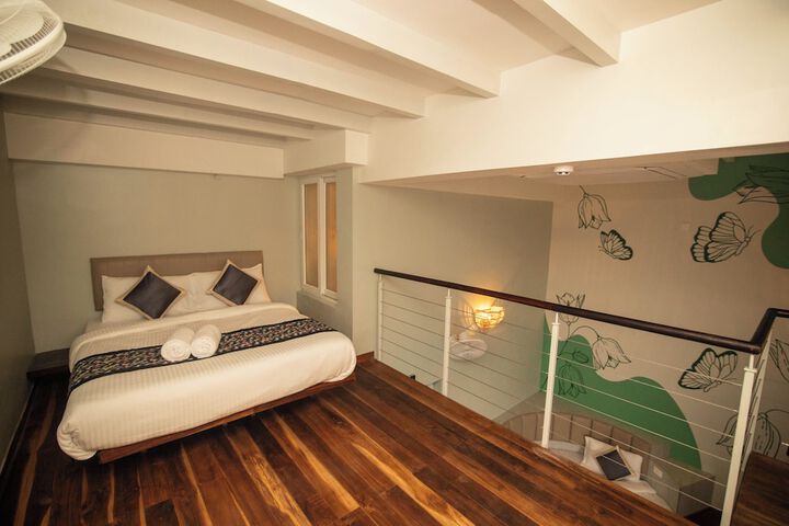 Room 5 of 51