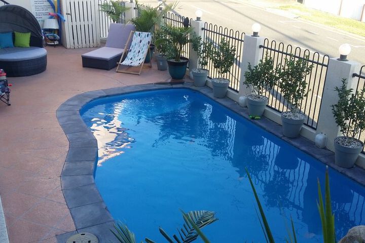 Pool 26 of 29