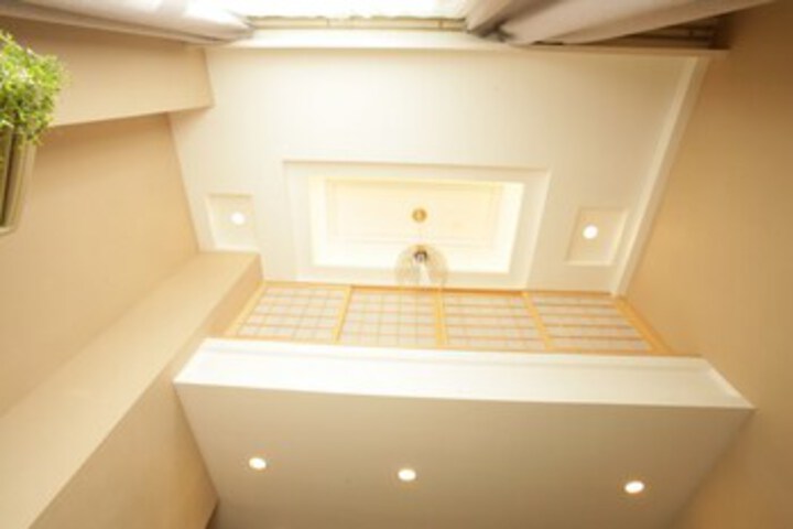 Room 44 of 51