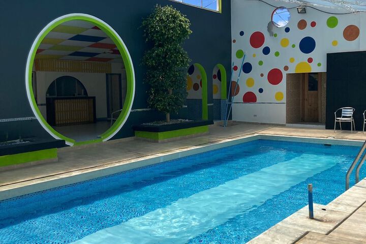 Pool 22 of 38