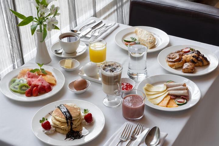 Breakfast/Coffee Service 99 of 201