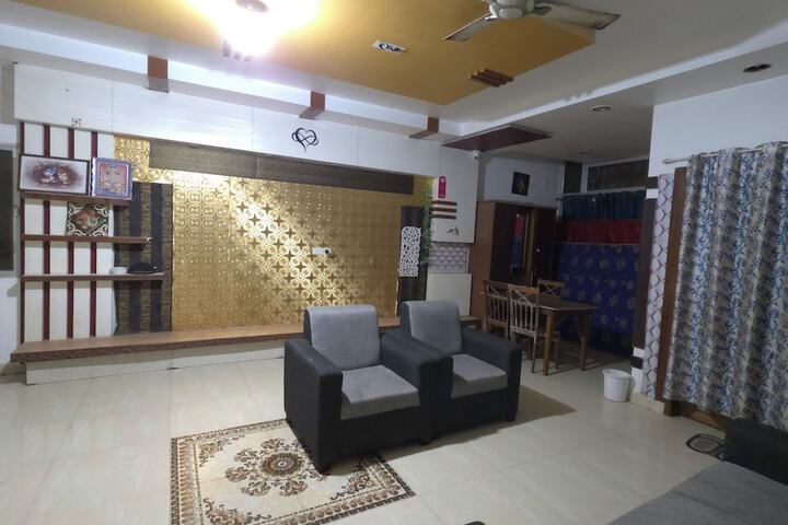 Hotel Interior 4 of 16