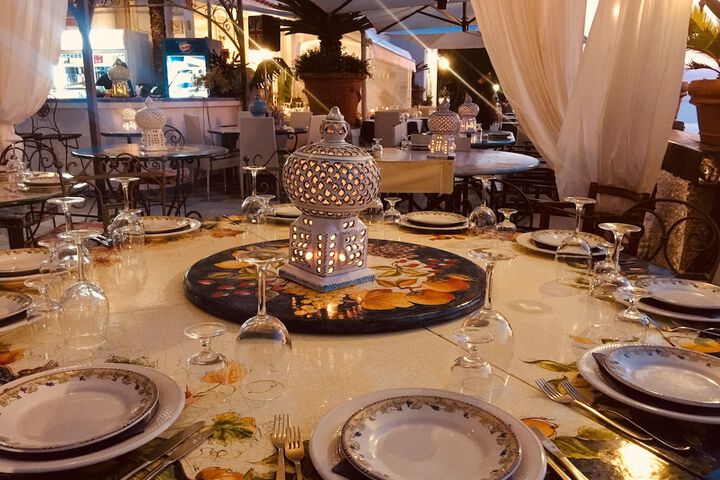 Dining 47 of 61