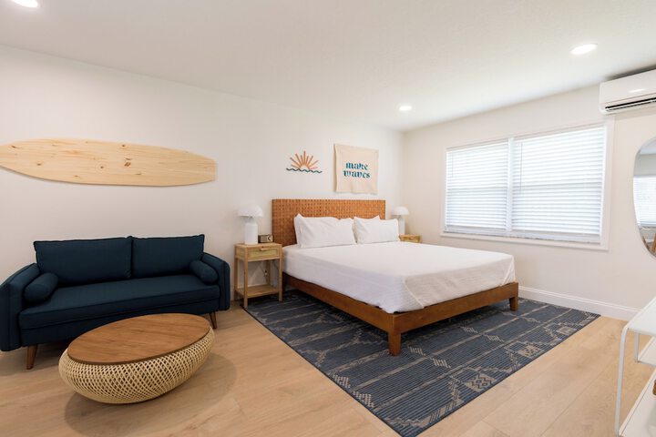Room 11 of 46