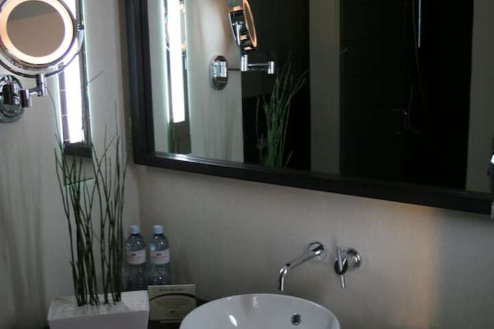 Room 26 of 78