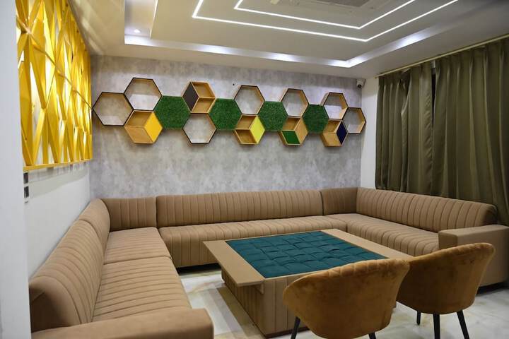 Hotel Interior 2 of 22