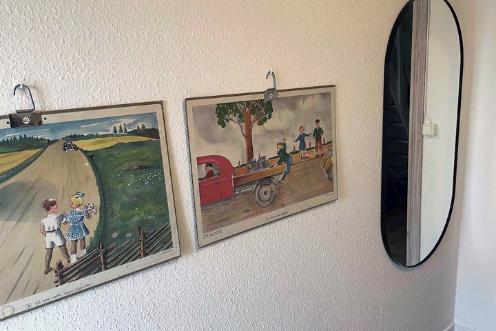 Room 44 of 189