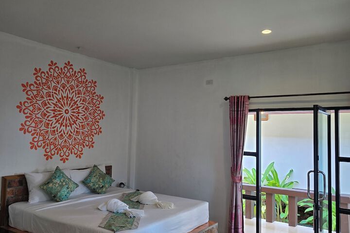 Room 16 of 51
