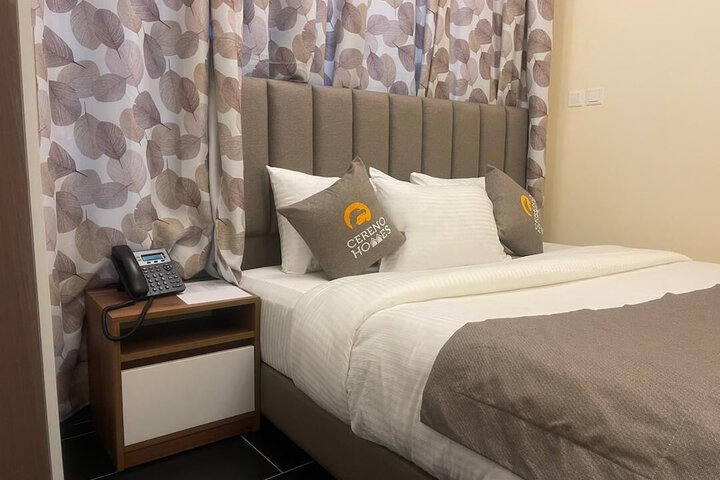 Room 14 of 16