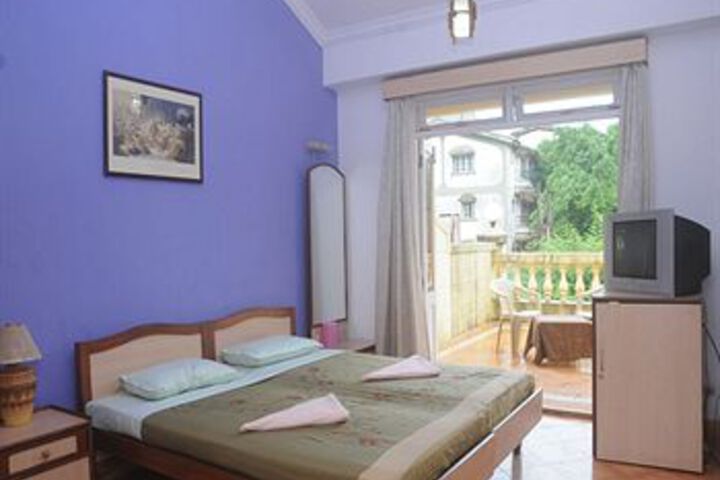 Room 5 of 7