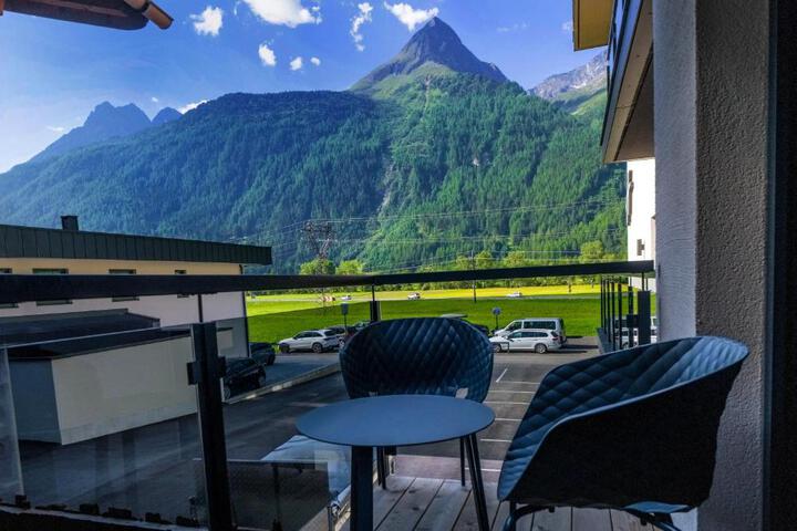 General 100 of 100