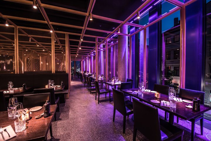 Dining 44 of 61