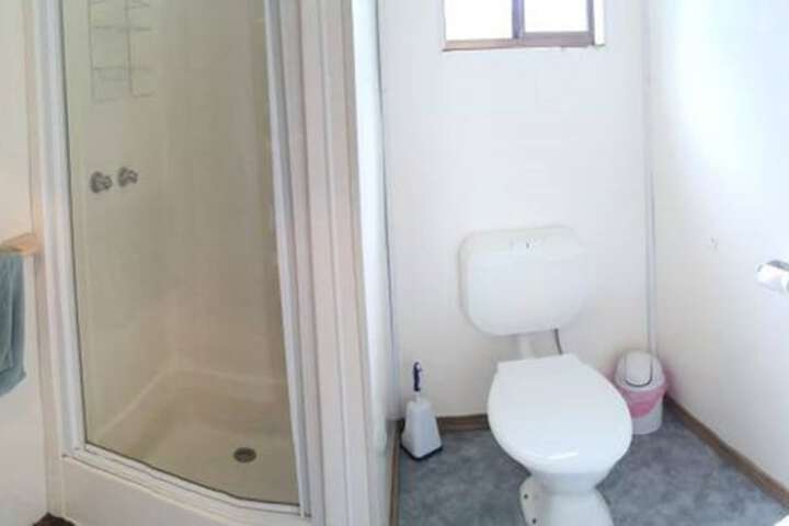 Room 182 of 300