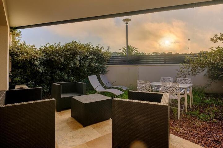 Terrace/Patio 26 of 32
