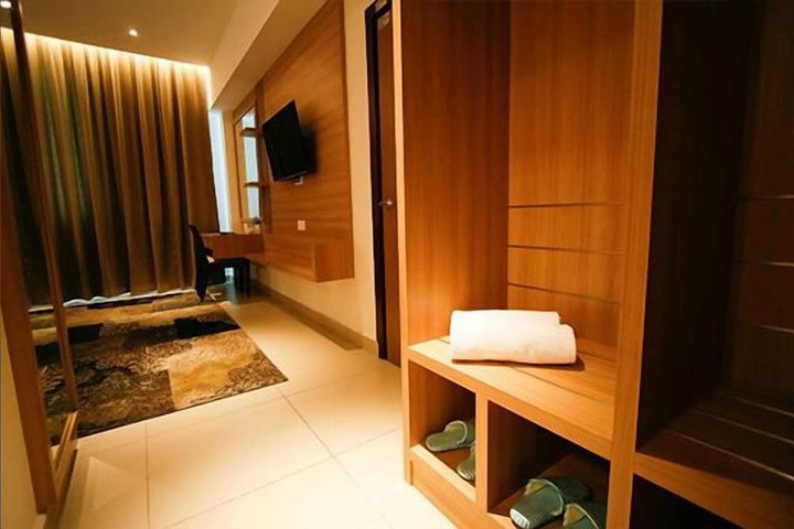 Room 22 of 39