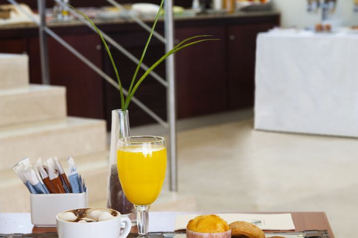 Breakfast area