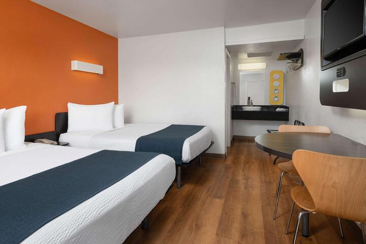 Room 20 of 75