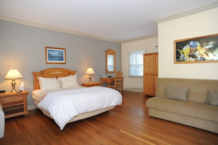 Room 7 of 33