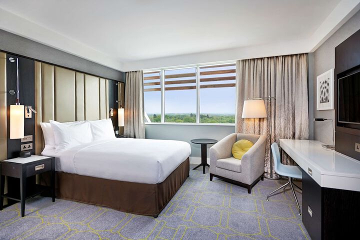 Room 21 of 117