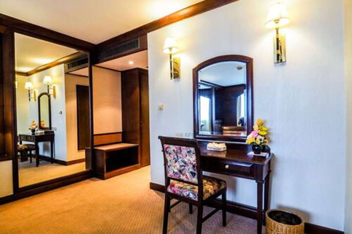 Room 10 of 58