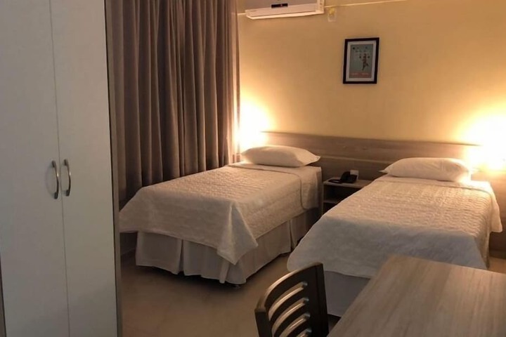 Room 16 of 54