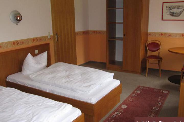 Hotel Suite Photo