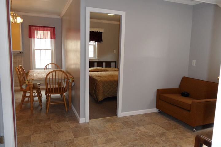 Room 210 of 345