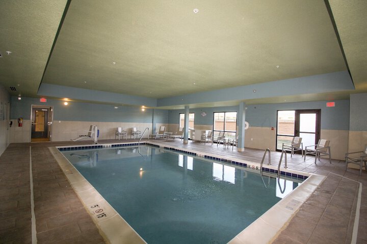 Pool 9 of 25