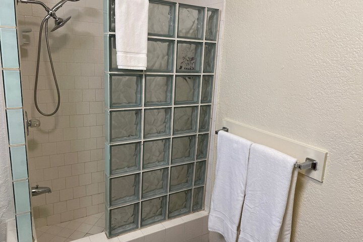 Room 20 of 30