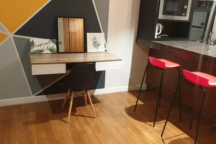 Room 5 of 5