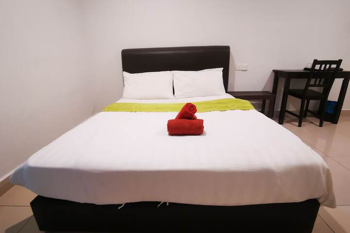Room 30 of 59