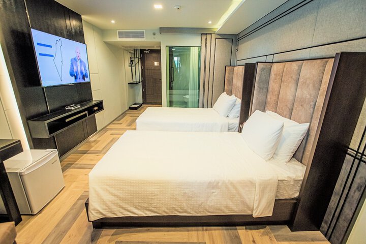 Room 20 of 82