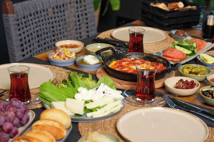 Breakfast/Coffee Service 32 of 66
