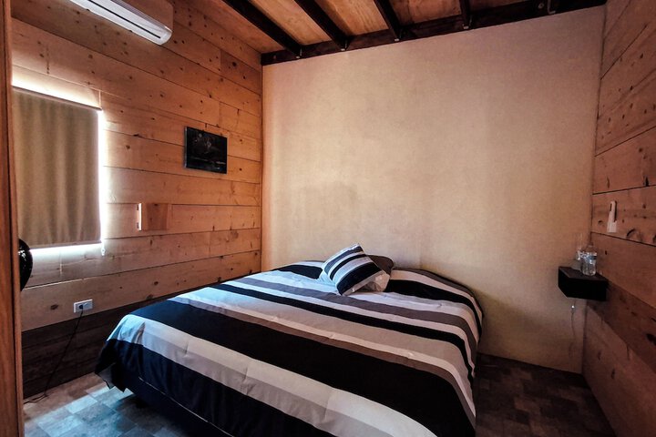 Room 11 of 35