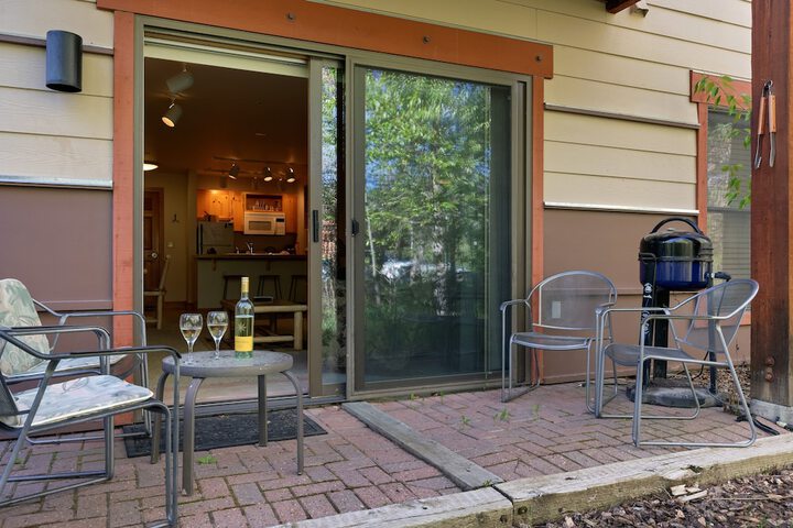 Terrace/Patio 29 of 39