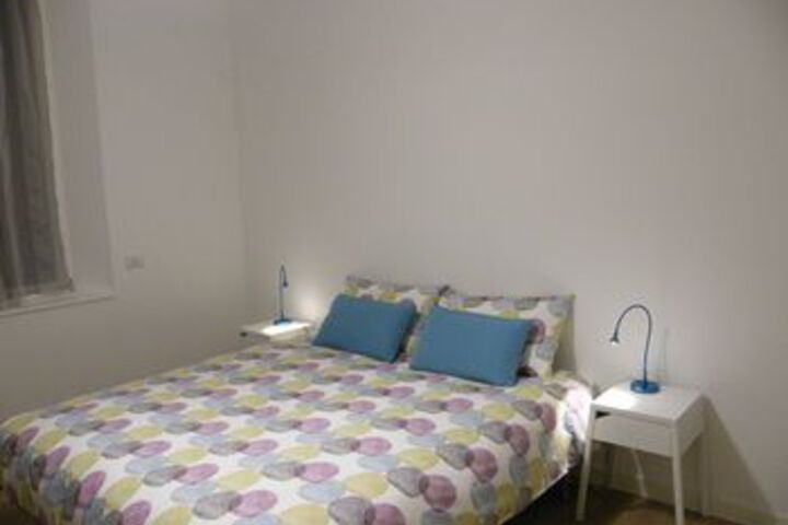 Room 9 of 25