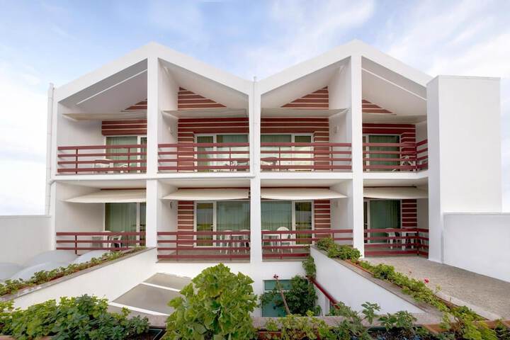 Hotel 27 of 28