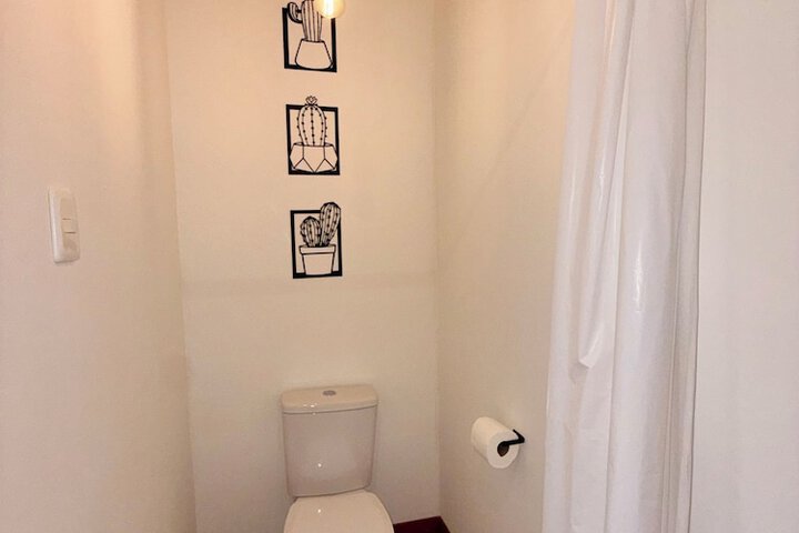 Room 17 of 50