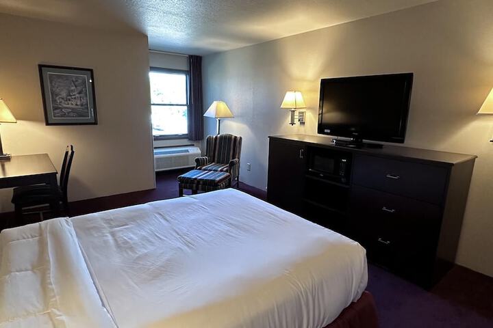 2 Double Beds (14 of 21)