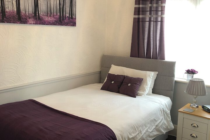 Room 4 of 59