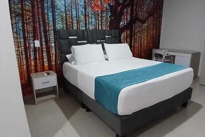 Room 2 of 16