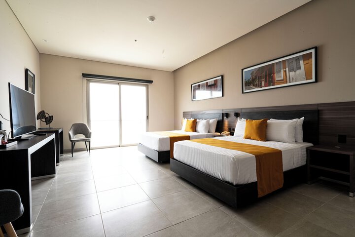 Room 29 of 69