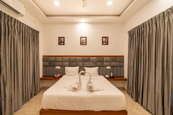 Room 7 of 20