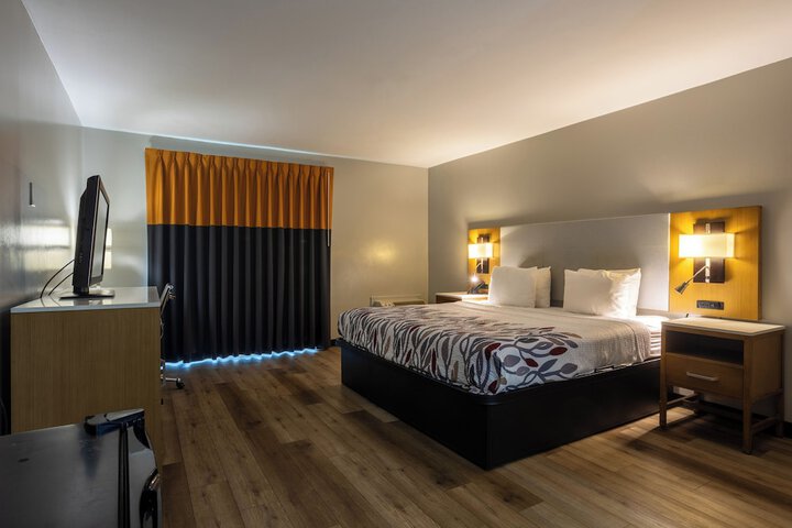 Room 42 of 56