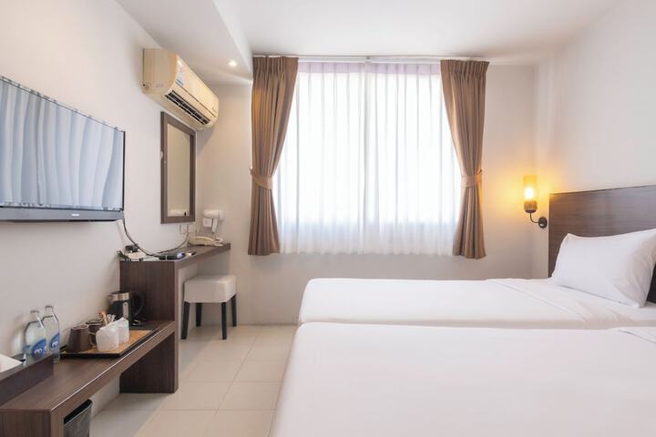 Room 20 of 54