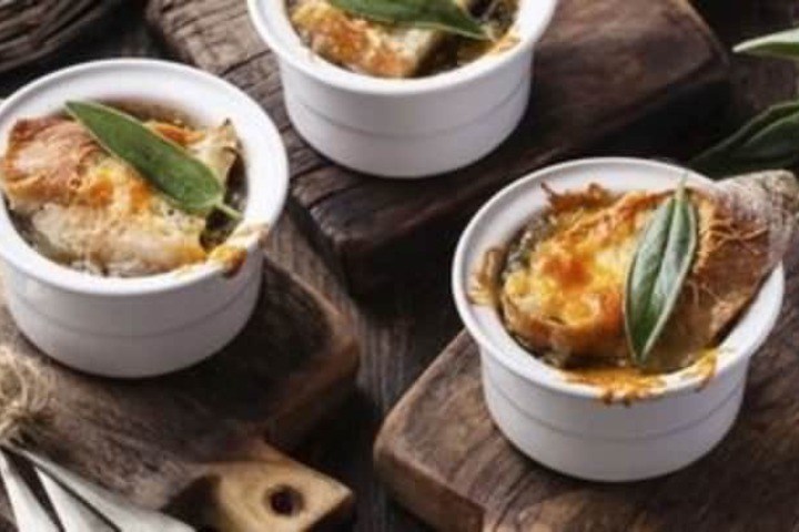Dining Photos