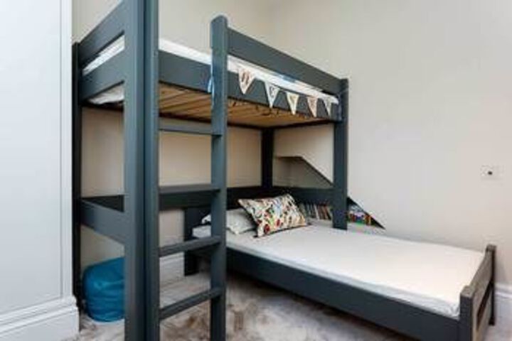Room 15 of 42